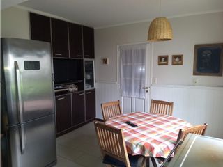 Foto 11 de Excelente Chalet 5 ambientes, Zona Chauvin, Mar del Plata