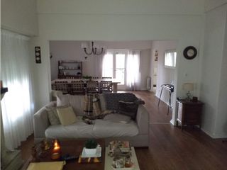 Foto 8 de Excelente Chalet 5 ambientes, Zona Chauvin, Mar del Plata