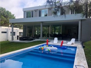 Foto 18 de COSTA ESMERALDA - RESIDENCIAL I 129 - ALQUILER
