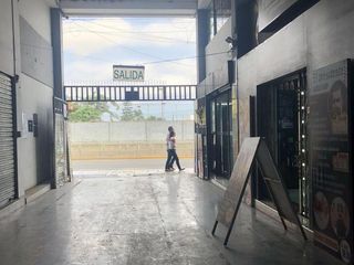 Foto 12 de VENTA – LOCAL COMERCIAL – SURCO