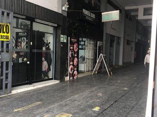Foto 1 de VENTA – LOCAL COMERCIAL – SURCO