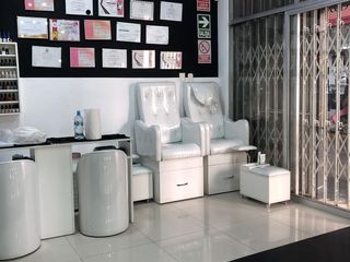 Foto 11 de VENTA – LOCAL COMERCIAL – SURCO