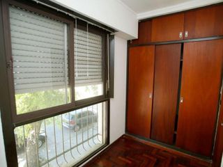 Departamento en venta - 3 dormitorios 1 baño - 75mts2 - La Plata
