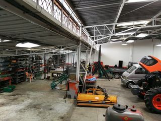 ARRIENDO O VENTA BODEGA COMERCIAL, SECTOR AV. GALO PLAZA LASSO, NORTE DE QUITO