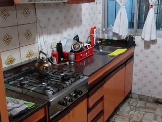 Foto 11 de Departamento Tipo Casa en venta en Bernal Oeste