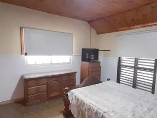 Casa en venta - 2 Dormitorios 3 Baños - Cochera - 400Mts2 - Las Toninas