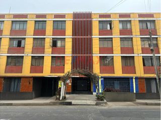 Departamento en venta bajo precio de mercado en La Victoria
