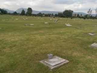 Foto 15 de LOTE PARQUE CEMENTERIO 