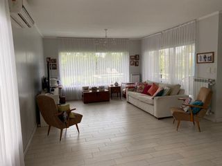 Foto 5 de VENTA DE CASA EN Lobos