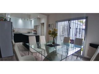 Foto 2 de Casa en venta en Quilmes Oeste