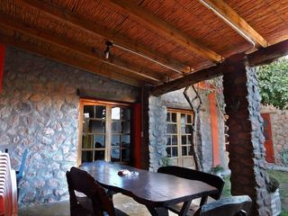 Casa + Local en venta en Cafayate
