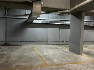 Foto 1 de Av San Martin 1700, Pont Bleu,Cochera Fija y Cubierta en Subsuelo, Edificio Con Amenities,Caballito