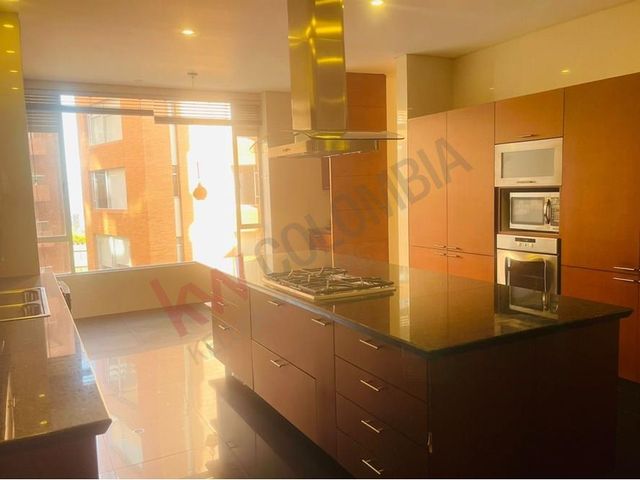 ALQUILO GRANDIOSO APARTAMENTO ROSALES CON O SIN  MUEBLES