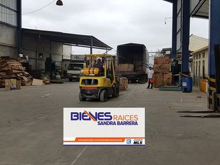 Foto 4 de Galpon de Alquiler cercano al Hotel Oro Verde, Machala