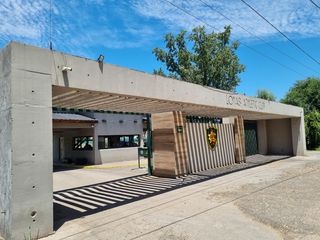 Casa en venta en Lomas Athletic Club, Ezeiza, GBA Zona Sur