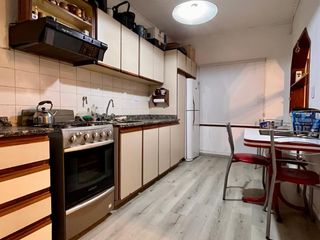 Foto 5 de Casa de 3 AMBIENTES ubicada a 200 metros de la Avenida Tomás Espora