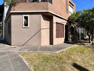 Foto 6 de Casa de 3 AMBIENTES ubicada a 200 metros de la Avenida Tomás Espora
