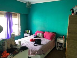 Casa VENTA - 3 dormitorios 3 baños - 400mts2 totales  - Bernal