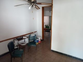 Foto 4 de Retasado Venta Casa 2 dormitorios + Departamento + Local Escritura en Barrio Empalme U$S65.000.