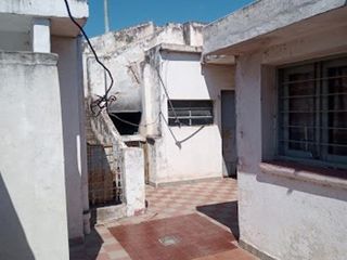 Foto 15 de Retasado Venta Casa 2 dormitorios + Departamento + Local Escritura en Barrio Empalme U$S65.000.