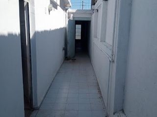 Foto 19 de Retasado Venta Casa 2 dormitorios + Departamento + Local Escritura en Barrio Empalme U$S65.000.