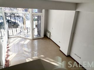 Oficina en alquiler ubicado en pleno centro de Neuquen-