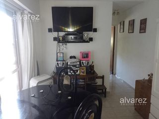 Foto 1 de Departamento Venta 2 Ambientes Ramos Mejía Centro Permuta