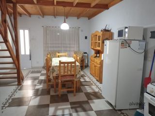 Foto 4 de Dúplex en venta de 2 dormitorios c/ cochera en Las Toninas