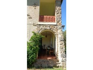 VENTA DE VIVIENDA ESTILO TOSCANO EN VILLA GENERAL BELGRANO- VIV0001
