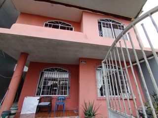 Santo Domingo, Casa en  Venta, 332m2, 8 Habitaciones.