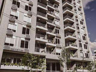 Venta departamento de un dormitorio con balcón y amenities Nuestra Señora De Lourdes en construcción