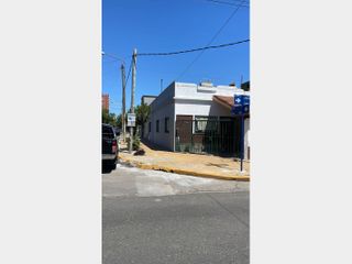 Casa  en Venta San Justo / La Matanza (B111 403)