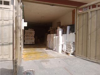 Foto 1 de VENTA BODEGA CARVAJAL
