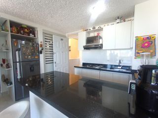 Foto 6 de apartamento en venta en ricaurte. Cod V51847