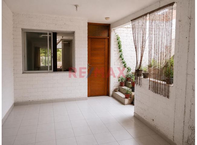 Casa en Venta en Carabayllo - Więcej