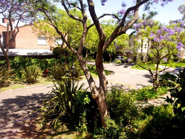 Muy buena casa en Barrio Cerrado El Trebol