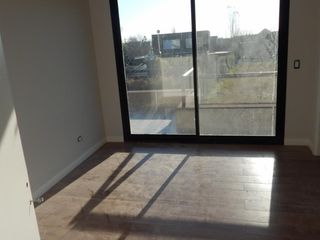 Foto 15 de SE VENDE HERMOSA CASA EN EL BARRIO CERRADO SAN ISIDRO LABRADOR TIGRE
