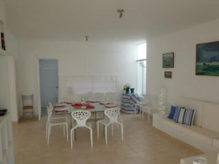 CASA EN 2 FILA  - 2 PLANTAS  con 4 dormitorios - Cerro Azul, IDEAL PARA VIVIR