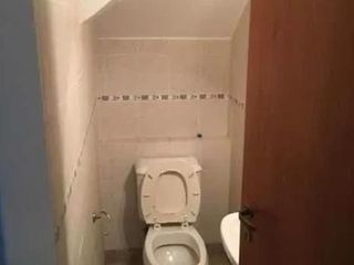 Dúplex en venta - 2 dormitorios 2 baños - cochera - 103mts2 - Los Hornos, La Plata