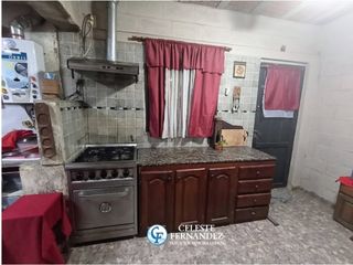Foto 5 de VENTA CASA - Barrio Industrial