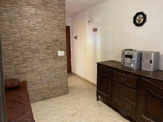 Departamento en venta - 2 Dormitorios 1 Baño - Cochera - 120Mts2