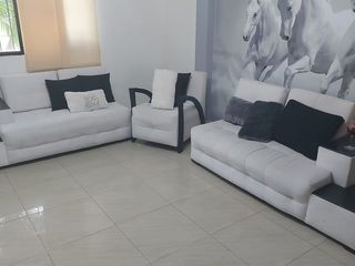 Foto 9 de VENTA DE CASA DE 4 HABITACIONES EN MILAN