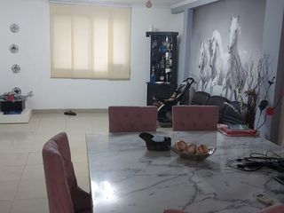Foto 7 de VENTA DE CASA DE 4 HABITACIONES EN MILAN