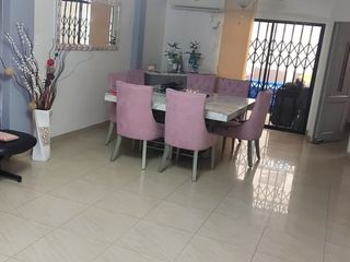 Foto 3 de VENTA DE CASA DE 4 HABITACIONES EN MILAN