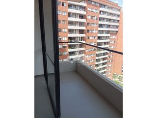Foto 16 de Apartaestudio en alquiler en Envigado - Loma del Escobero