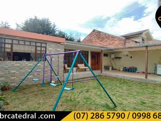 Villa Casa Edificio de venta en Totoracocha  – código:15689