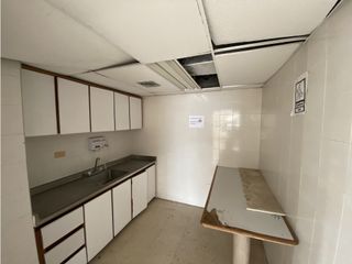Foto 4 de ARRIENDO DE OFICINA EN ED. CENTRO EJECUTIVO - SANTA MARTA