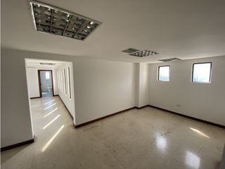 Foto 10 de ARRIENDO DE OFICINA EN ED. CENTRO EJECUTIVO - SANTA MARTA