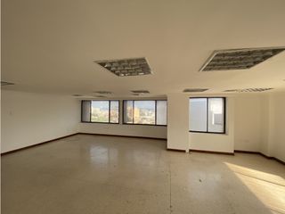 Foto 3 de ARRIENDO DE OFICINA EN ED. CENTRO EJECUTIVO - SANTA MARTA