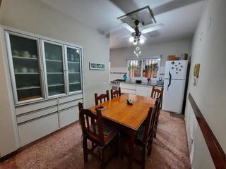 Foto 8 de Chalet en venta en Quilmes Sur